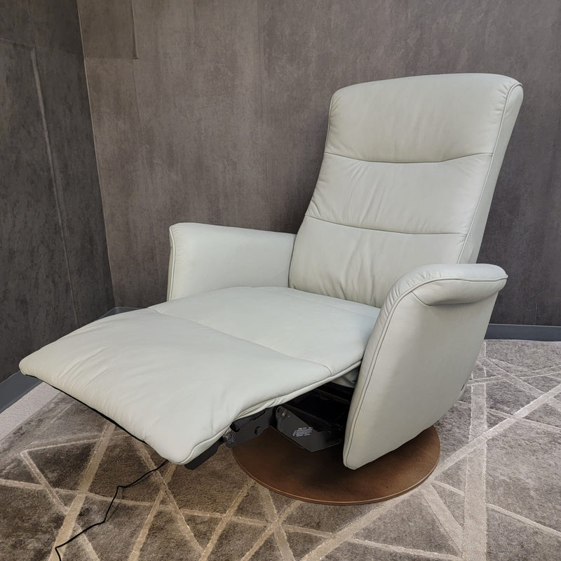 Stressless Mike (Large) {Power Recliner}
