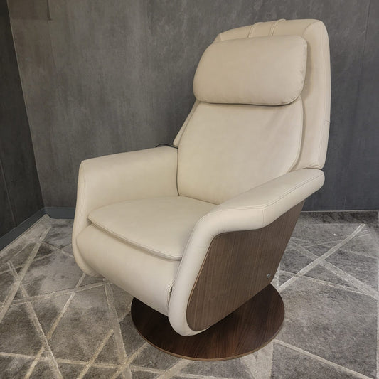 Stressless Sam {Power Recliner}
