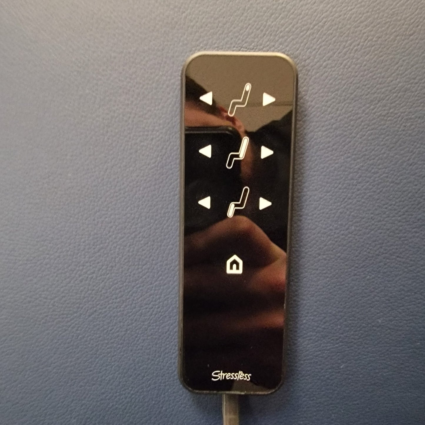 Stressless Sam {Power Recliner}