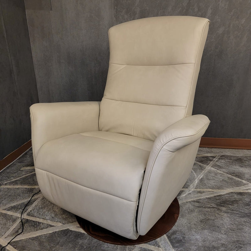 Stressless Mike (Large) {Power Recliner}