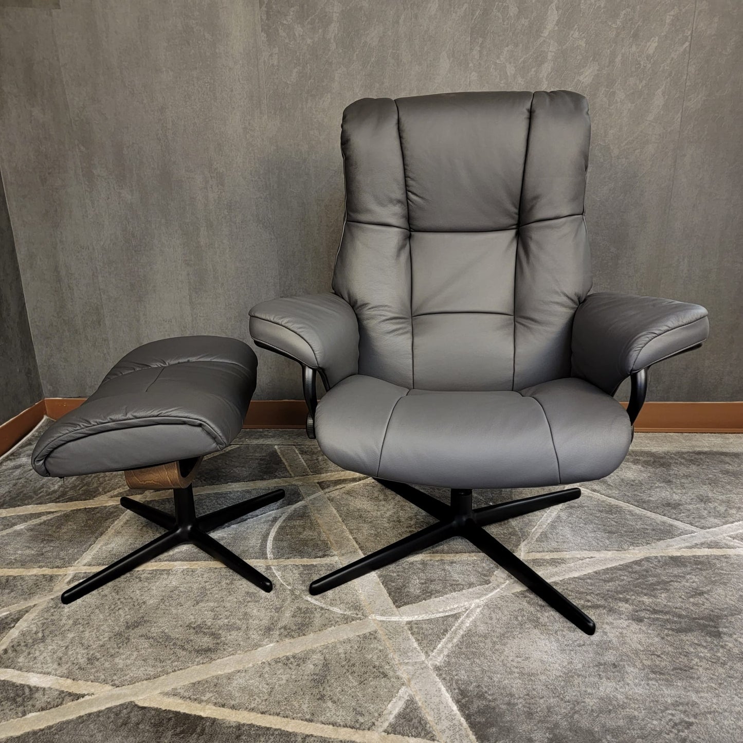 Stressless Mayfair (Medium) (Cross Base)