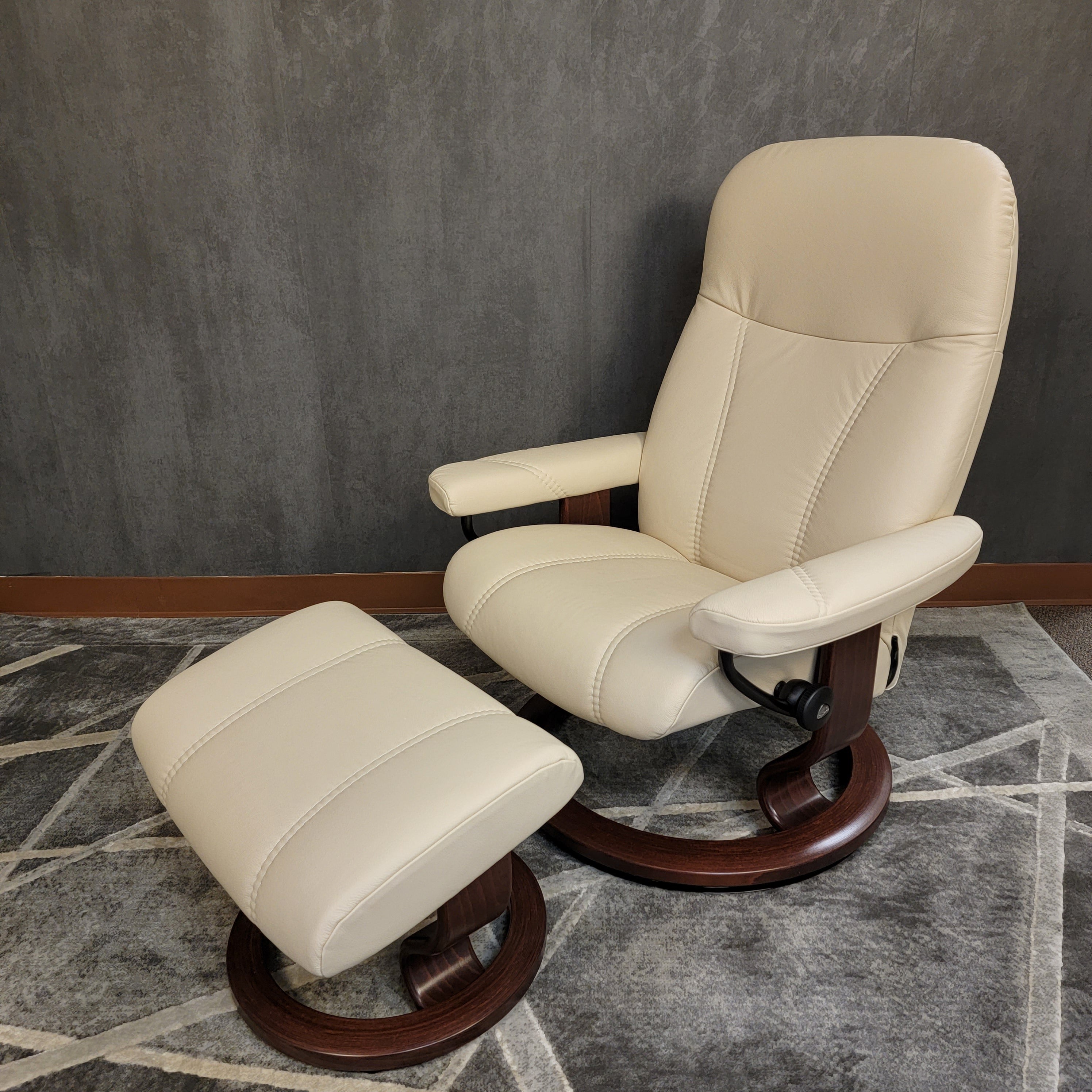Stressless Consul (Medium) – SL Recliners