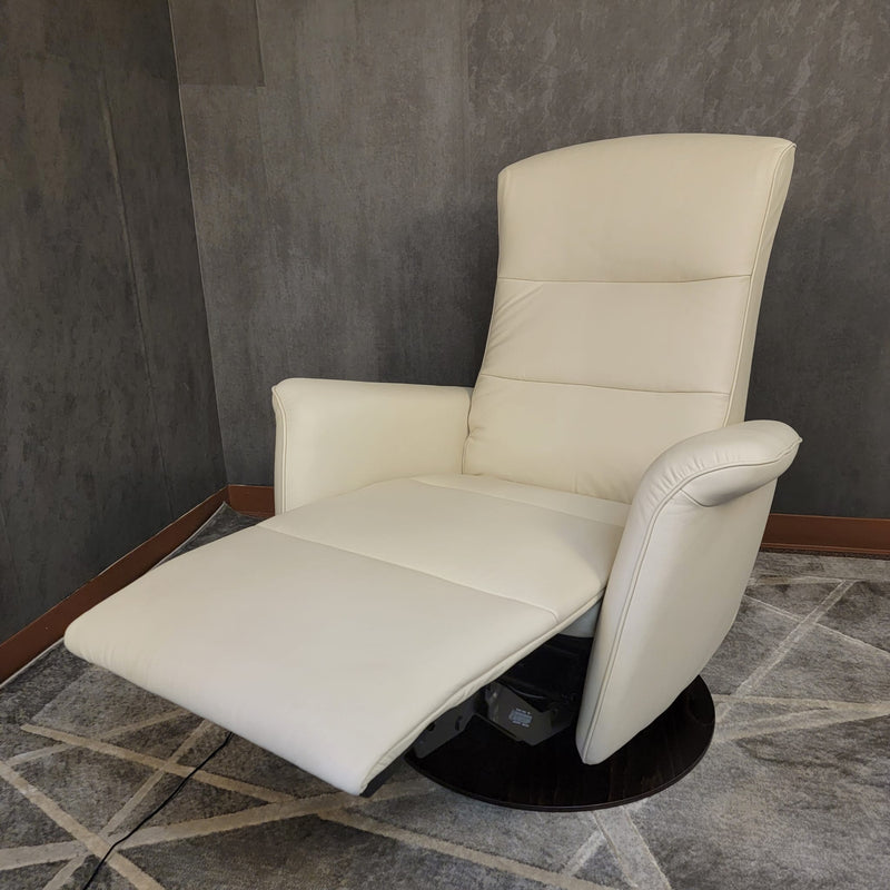 Stressless Mike (Medium) {Power Recliner}