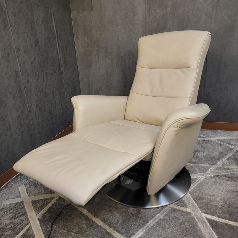 Stressless Mike (Small) {Power Recliner}