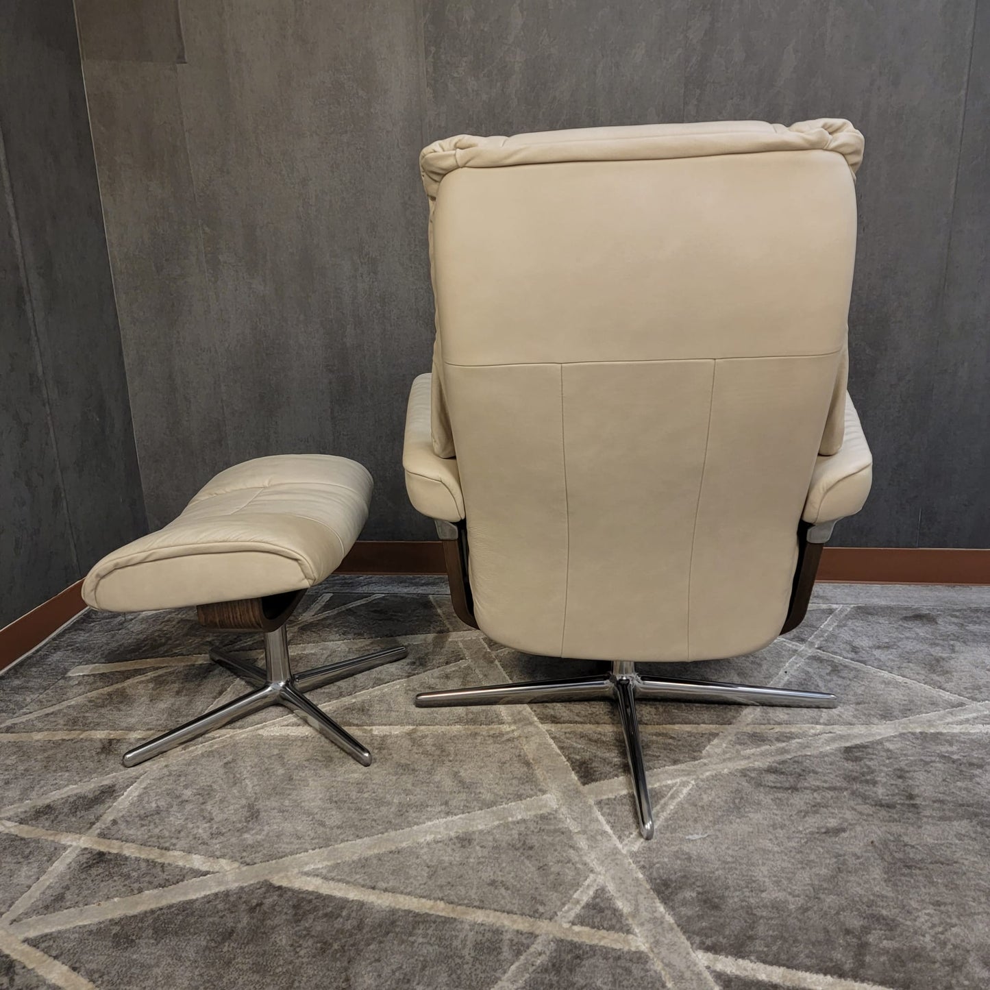 Stressless Mayfair (Medium) (Cross Base)