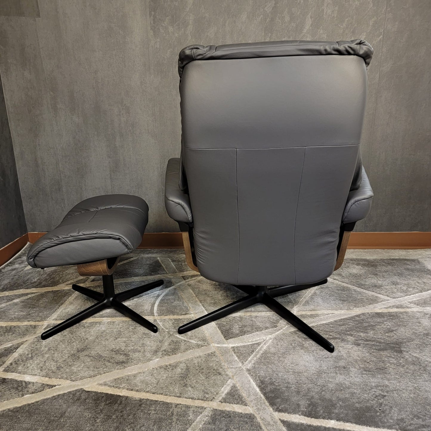 Stressless Mayfair (Medium) (Cross Base)