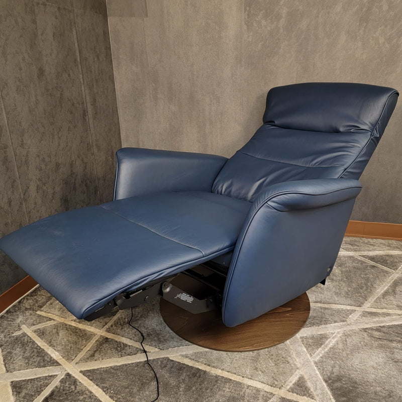 Stressless Mike (Medium) {Power Recliner}