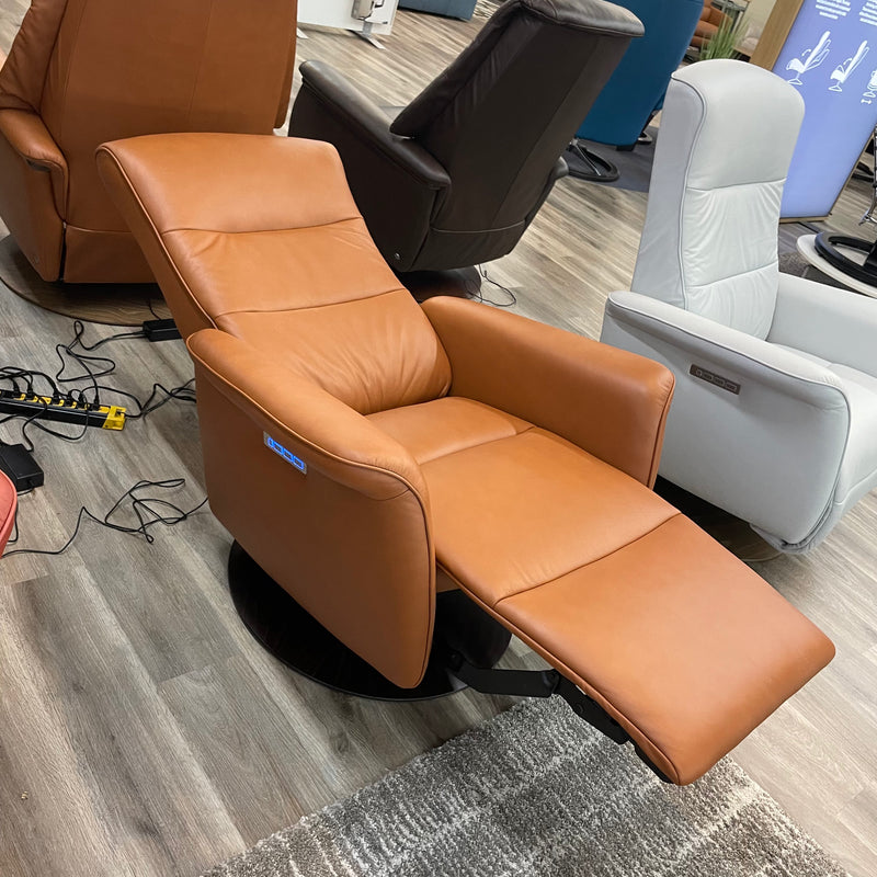 Stressless Mike (Medium) {Power Recliner}