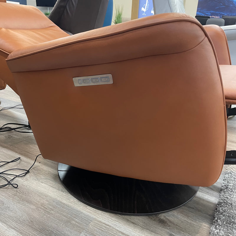 Stressless Mike (Medium) {Power Recliner}