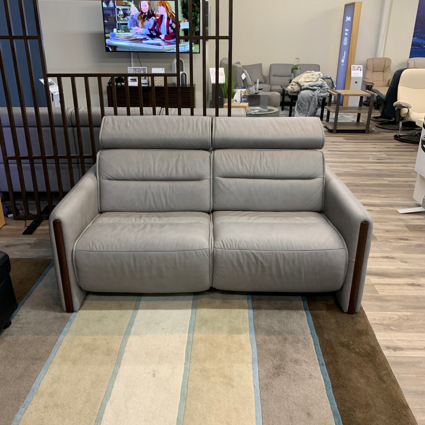 Stressless Emily {2 Seat Power Loveseat}