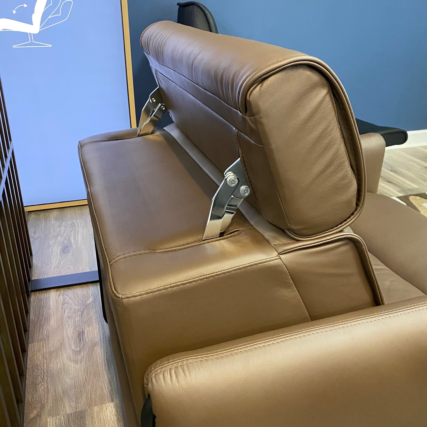 Stressless Emily {Power Chair}