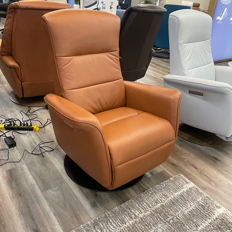Stressless Mike (Medium) {Power Recliner}