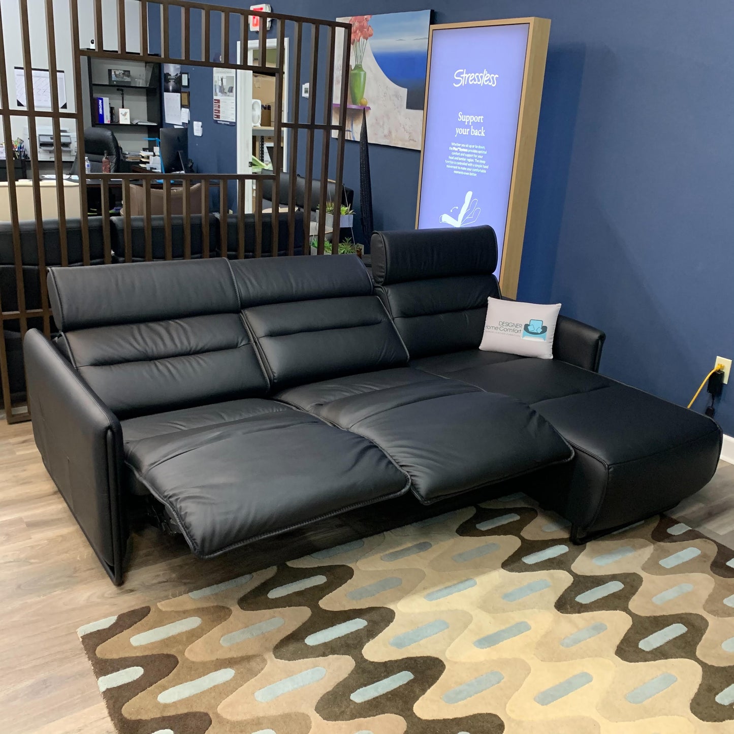 Stressless Emily {3 Seat Power Sofa}