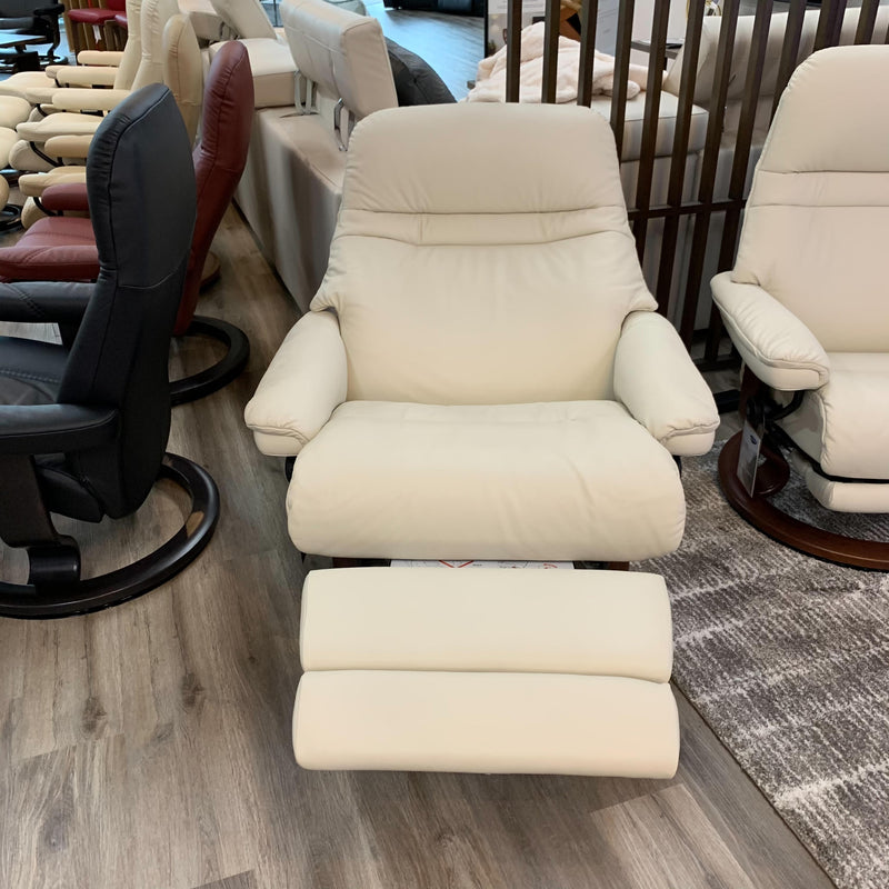 Stressless Sunrise (Large) {Classic Power Base}