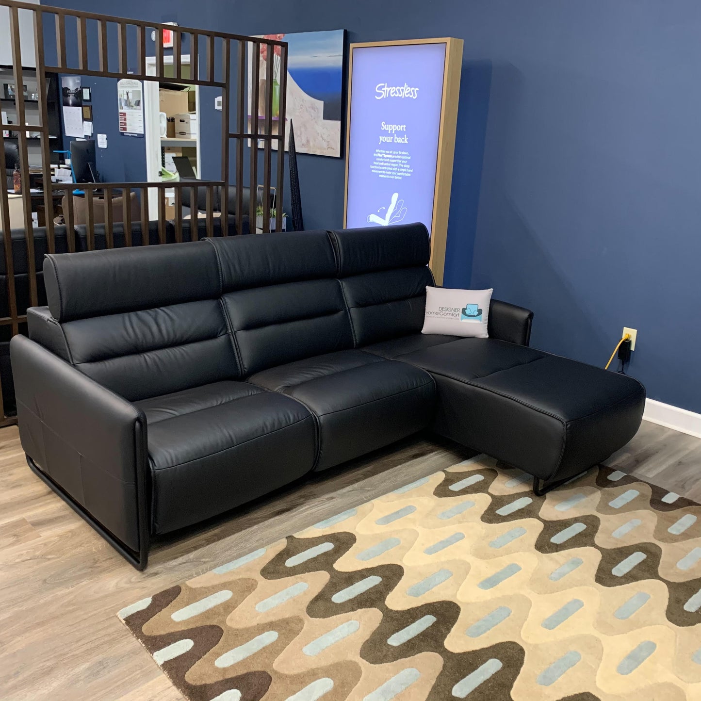 Stressless Emily {3 Seat Power Sofa}