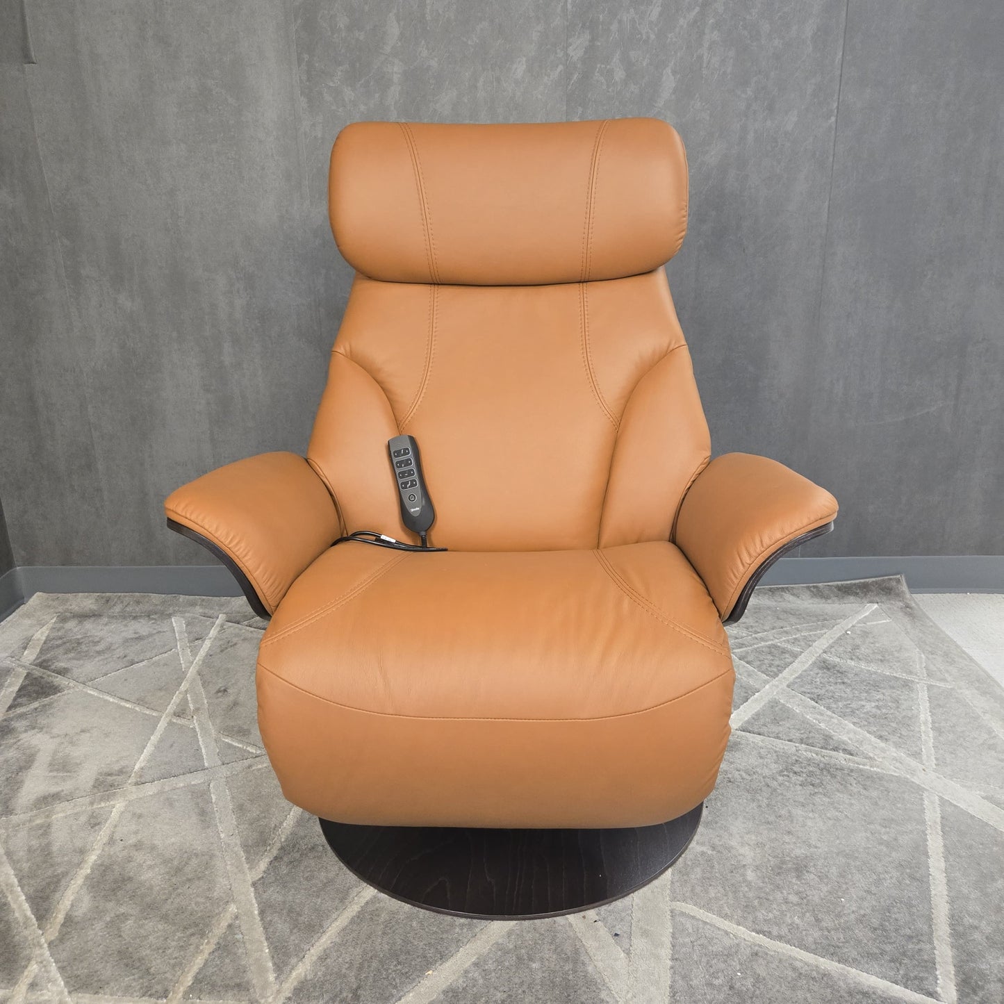 Stressless Adam {Power Recliner}