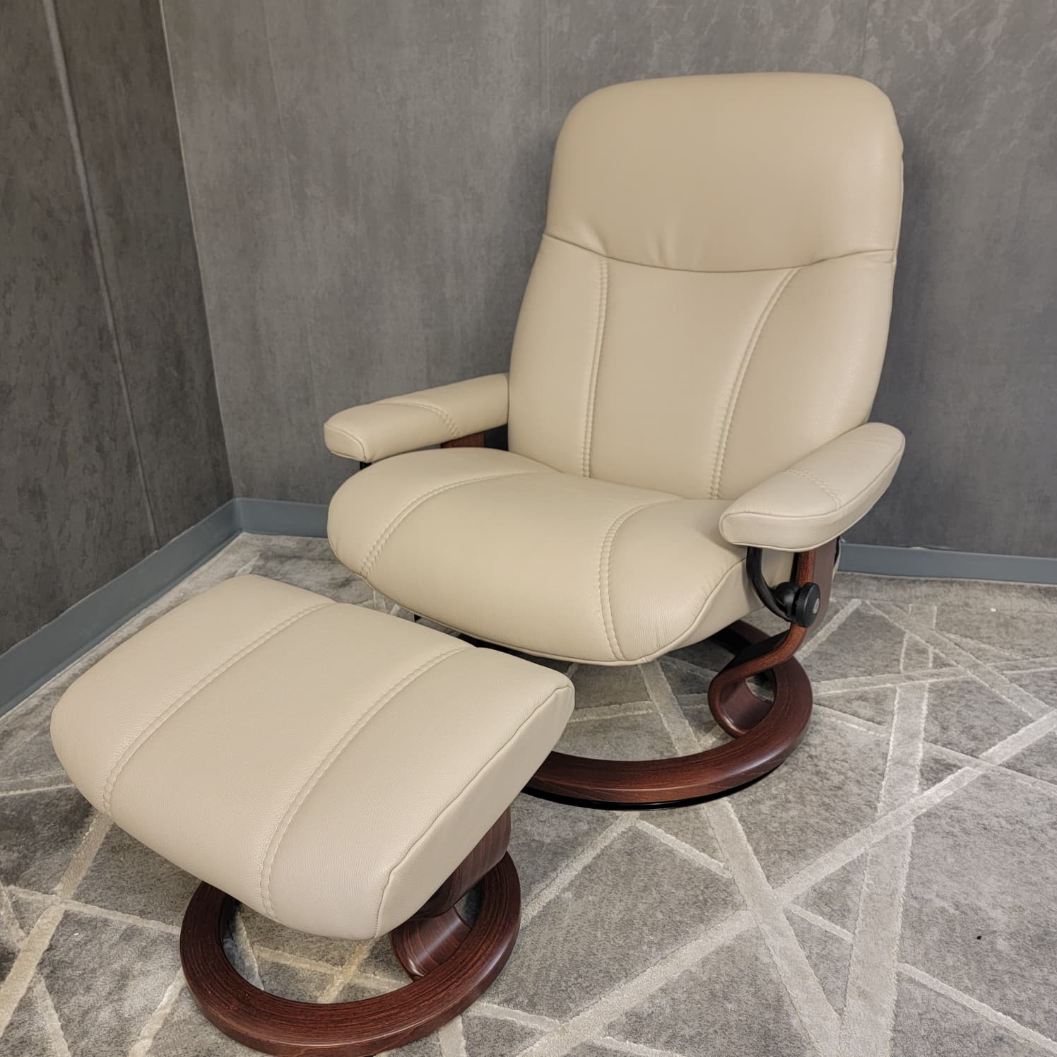 スーパーお値下げ！デパート購入サイドテーブル(Stressless)12万程 ノエル サイドテーブル SST-810 | あずま工芸株式会社