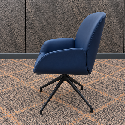 Stressless Bay Dining Chairs (4 Matching Chairs)