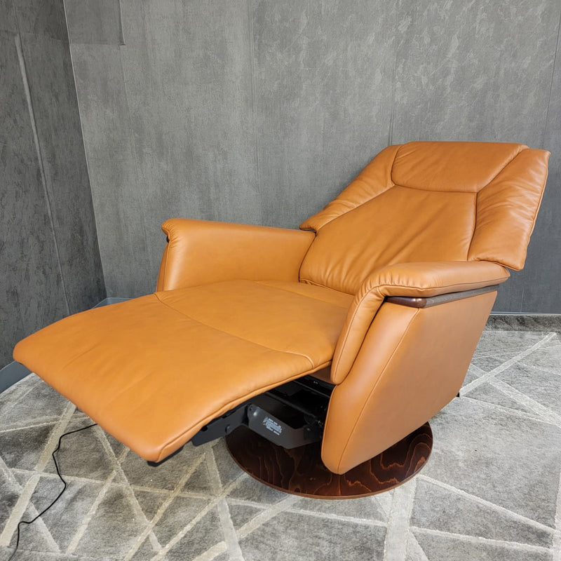 Stressless Max (Large) {Power Recliner}
