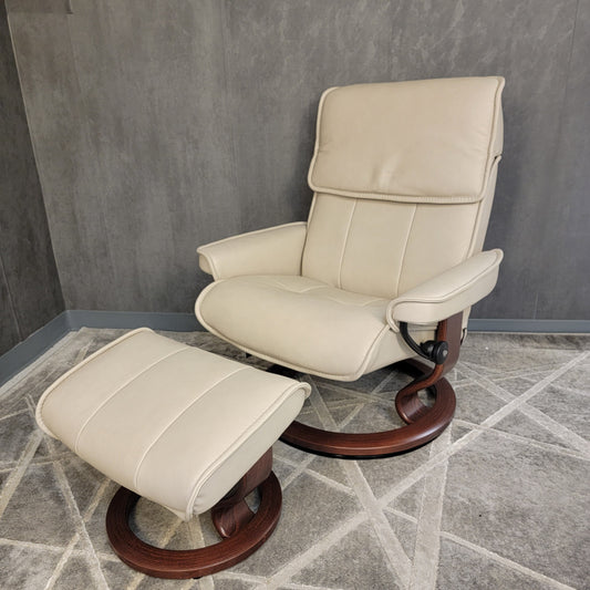 Stressless Admiral (Large)
