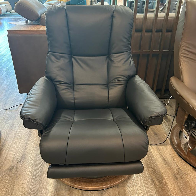 Stressless Mayfair (Medium) {Classic Power Base}