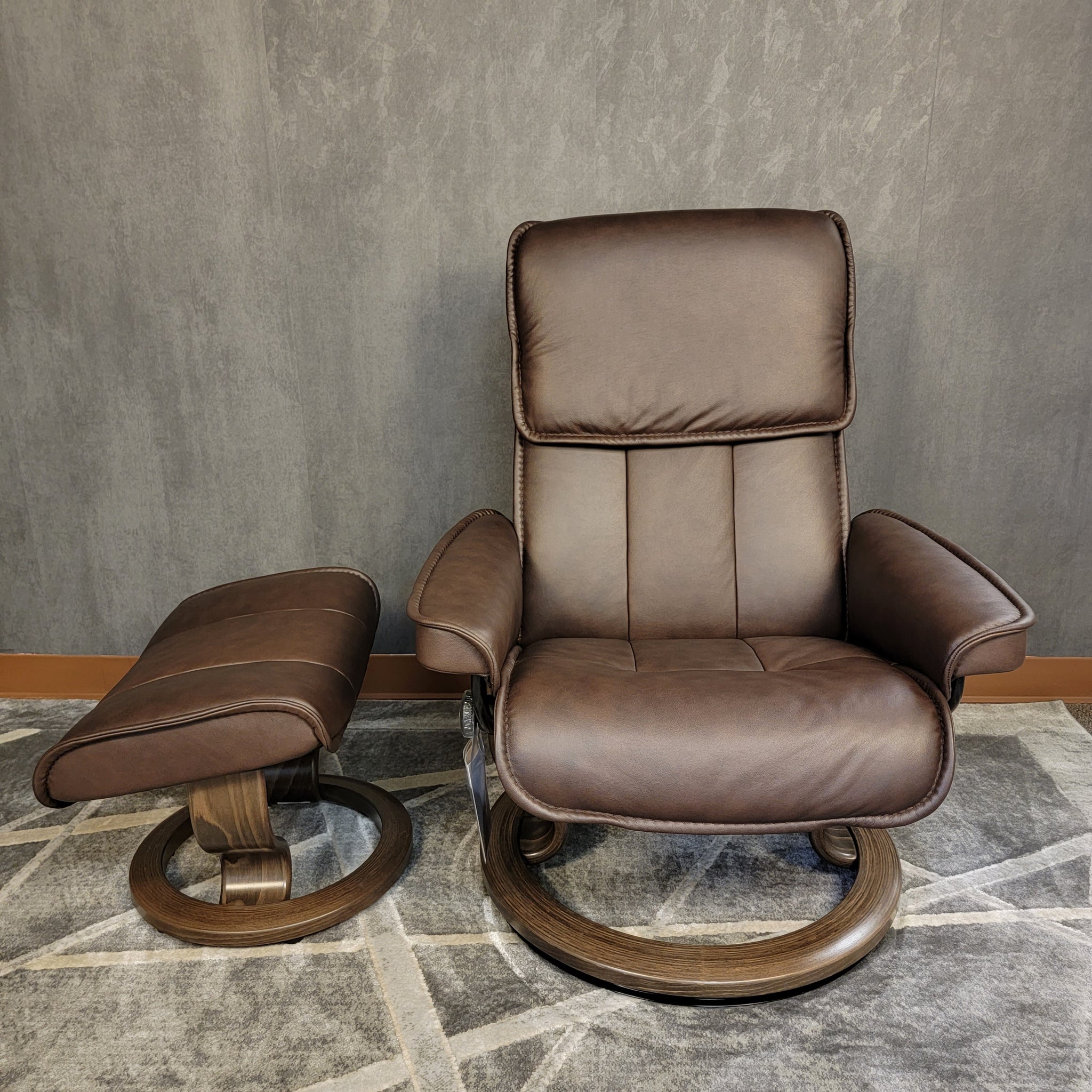 Stressless Admiral (Medium) SL Recliners