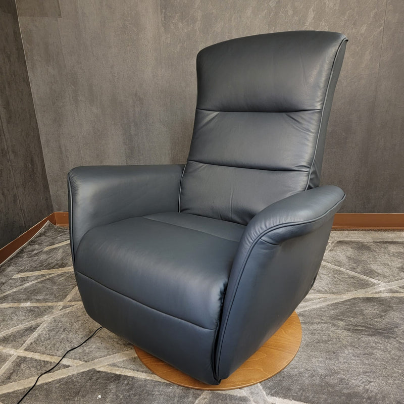 Stressless Mike (Medium) {Power Recliner}