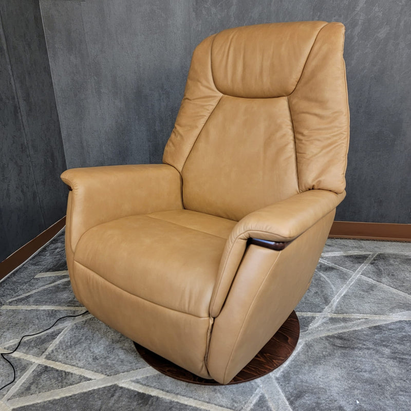 Stressless Max (Medium) {Power Recliner}