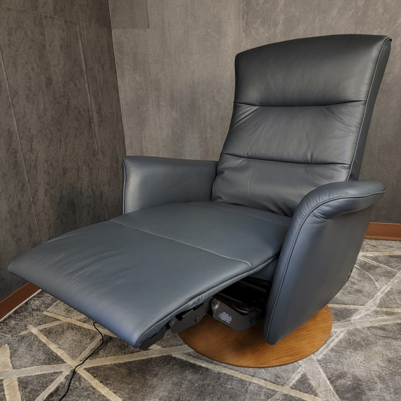 Stressless Mike (Large) {Power Recliner}