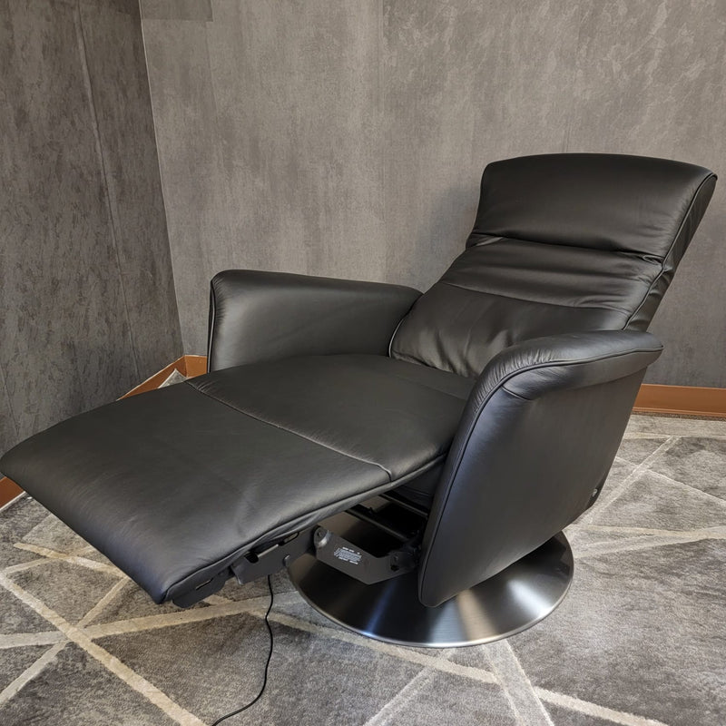 Stressless Mike (Medium) {Power Recliner}