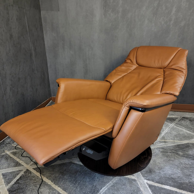 Stressless Max (Medium) {Power Recliner}