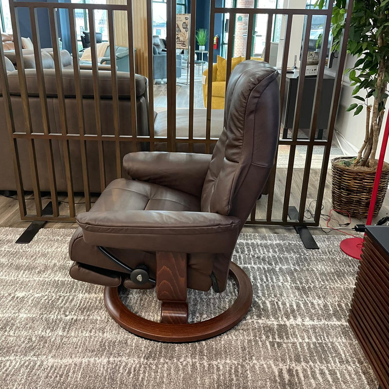 Stressless Mayfair (Large) {Classic Power Base}