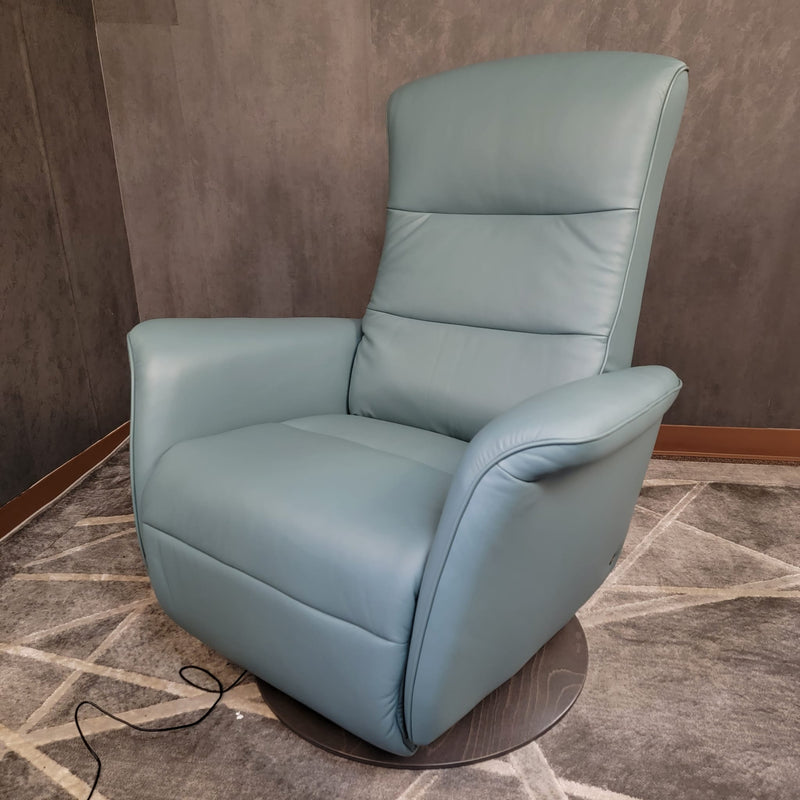 Stressless Mike (Medium) {Power Recliner}