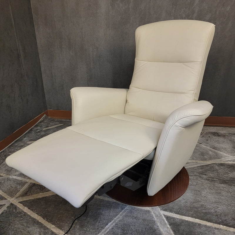 Stressless Mike (Small) {Power Recliner}