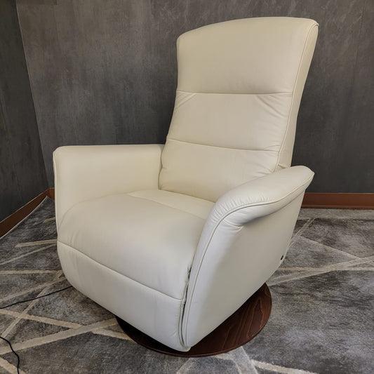 Stressless Mike (Medium) {Power Recliner}