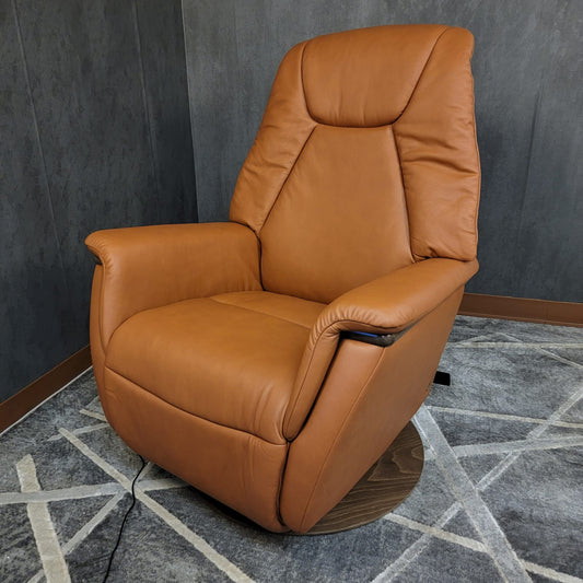 Stressless Max (Small) {Power Recliner}