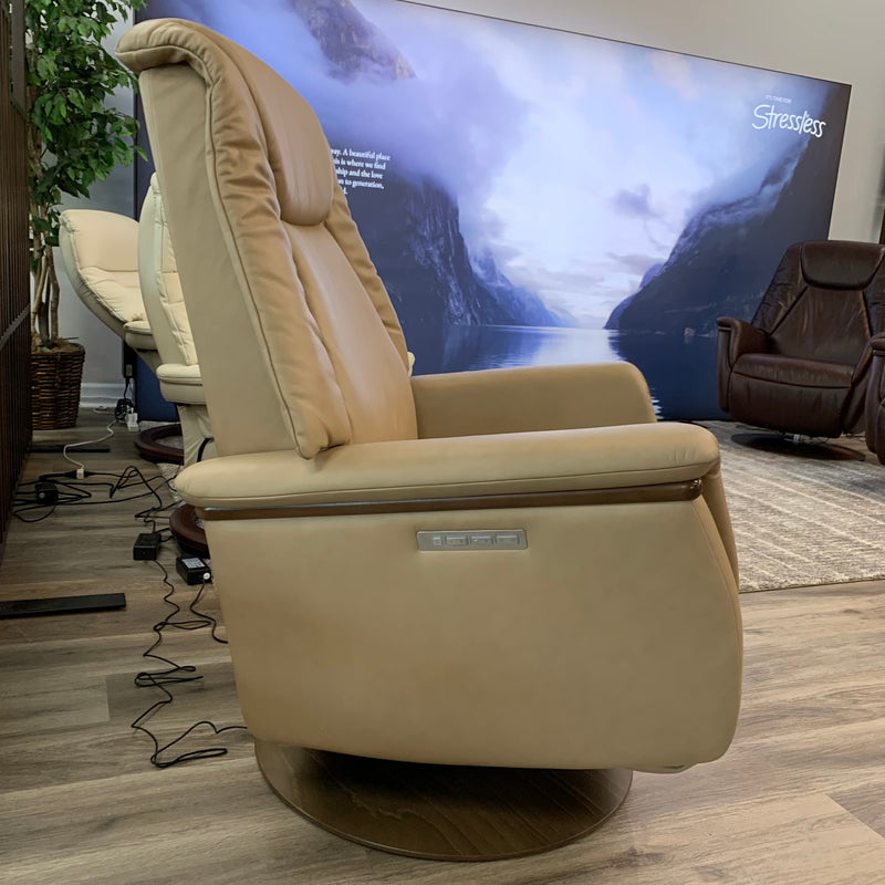 Stressless Max (Large) {Power Recliner}