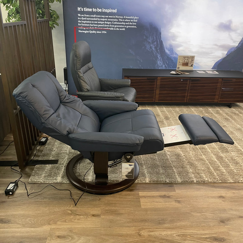 Stressless Mayfair (Large) {Classic Power Base}