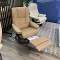 Stressless Mayfair (Medium) {Classic Power Base}