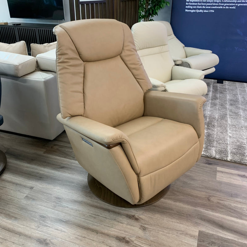 Stressless Max (Large) {Power Recliner}