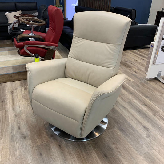 Stressless Mike (Large) {Power Recliner}