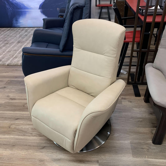 Stressless Mike (Medium) {Power Recliner}